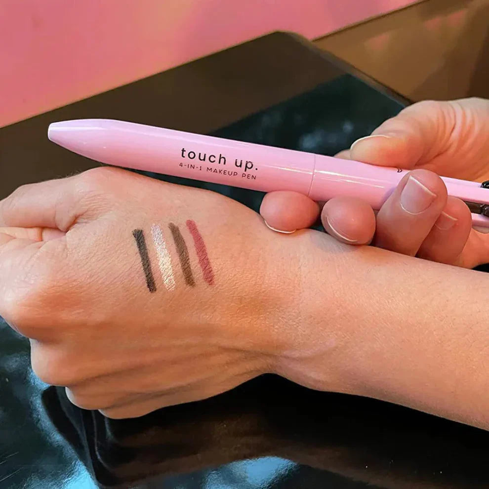 Lapiz de maquillaje 4 en 1